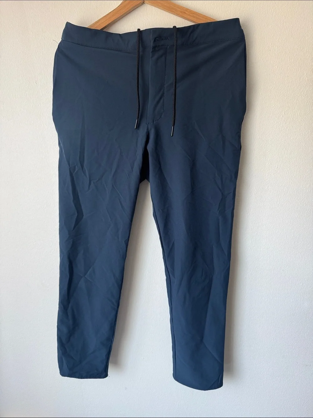 Banana Republic Men's Dark Navy Performance Joggers